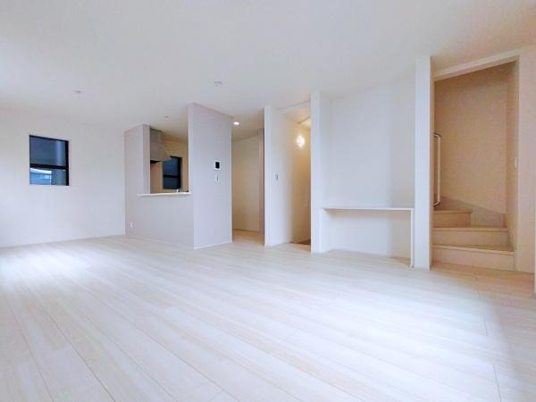 【1号棟】鶴見区新築戸建LDK20帖ビルトイン車庫
