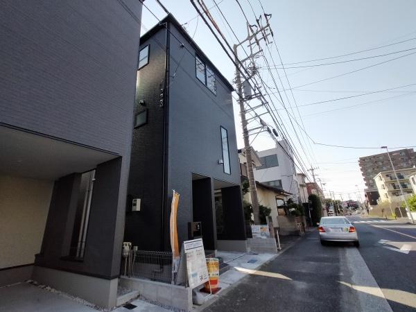【1号棟】大和市新築戸建　LDK18帖　WIC　納戸