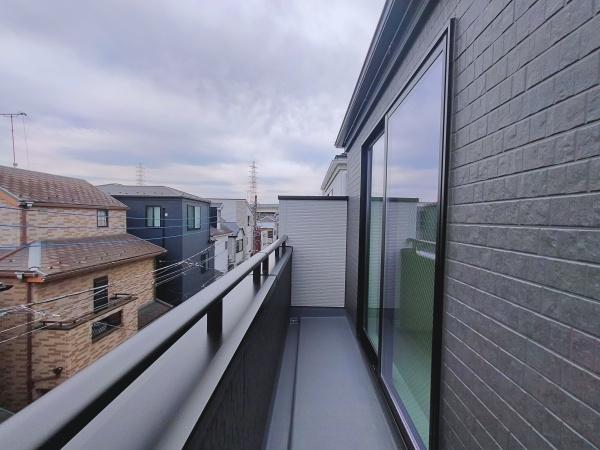 【1号棟】都筑区新築戸建ビルトイン車庫納戸