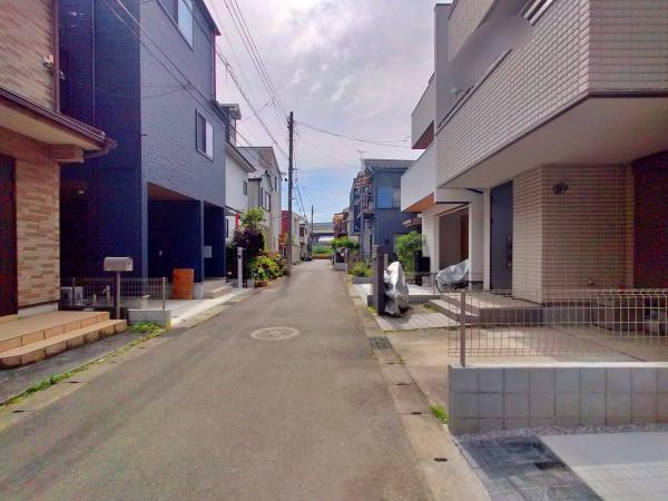 【1号棟】都筑区新築戸建ビルトイン車庫納戸