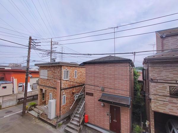 【2号棟】都筑区新築戸建ビルトイン車庫納戸