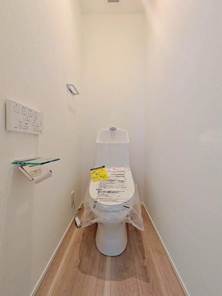 【2号棟】栄区新築戸建　WIC　納戸　南面バルコニー