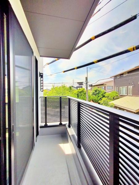 【3号棟】茅ヶ崎市新築戸建　LDK18帖　リビング階段