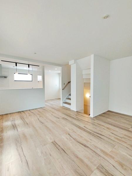 【4号棟】茅ヶ崎市新築戸建　WIC×2　納戸