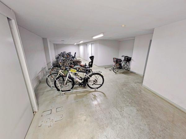 ローレルスクエア港南台C棟　角部屋　ペット飼育可