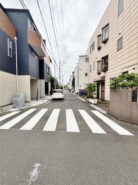 【A号棟】川崎区新築戸建　リビング階段　対面キッチン