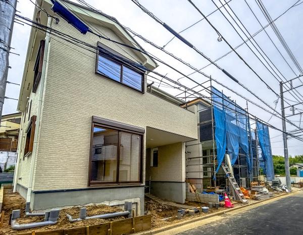 横浜市戸塚区戸塚町の新築一戸建