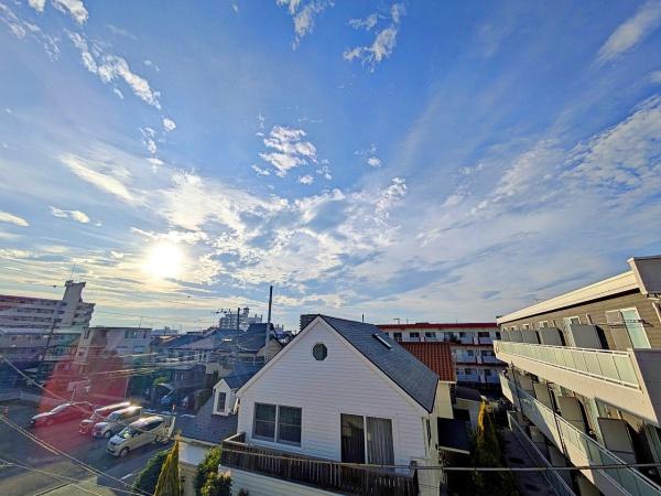 【1号棟】藤沢市新築戸建　LDK19帖　ビルトイン車庫