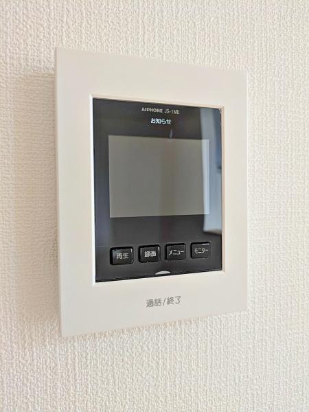 【1号棟】藤沢市新築戸建　LDK19帖　ビルトイン車庫