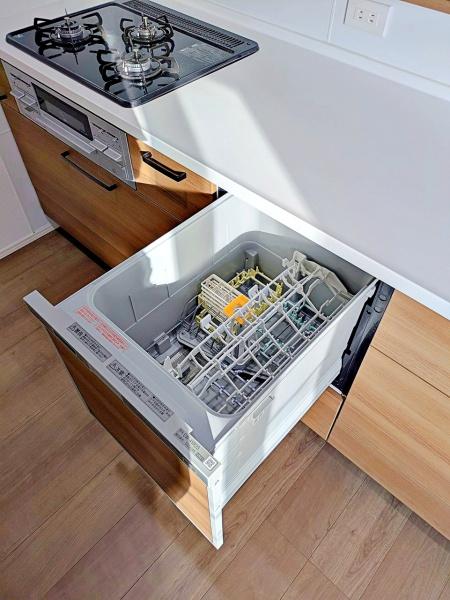 【2号棟】藤沢市新築戸建　LDK19帖　ビルトイン車庫