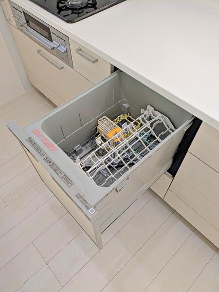 【3号棟】藤沢市新築戸建　LDK19帖　ビルトイン車庫