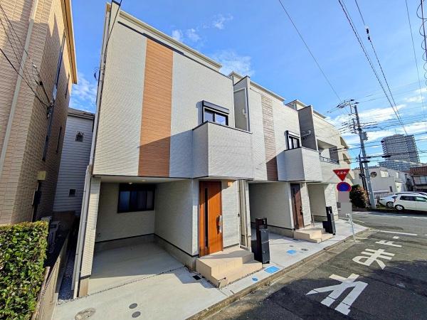 【3号棟】藤沢市新築戸建　LDK19帖　ビルトイン車庫