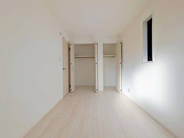 【3号棟】藤沢市新築戸建　LDK19帖　ビルトイン車庫