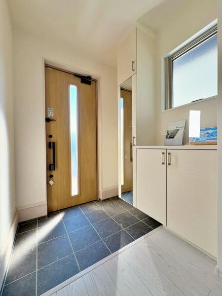 【2号棟】藤沢市新築戸建2台駐車可小中学校徒10分