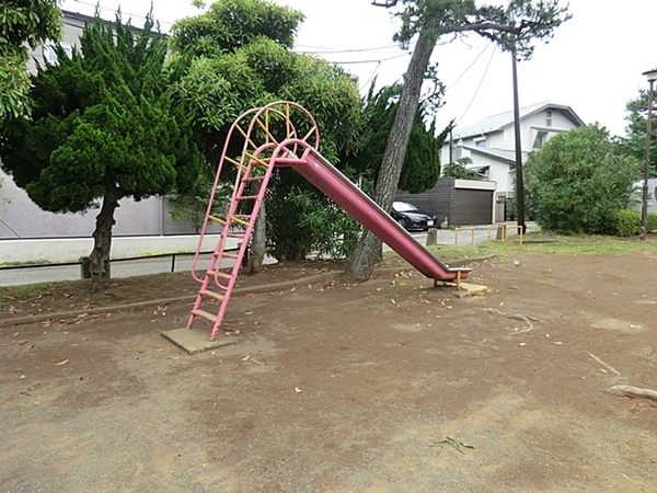 藤沢市辻堂5丁目の新築一戸建(北浜見山児童遊園)