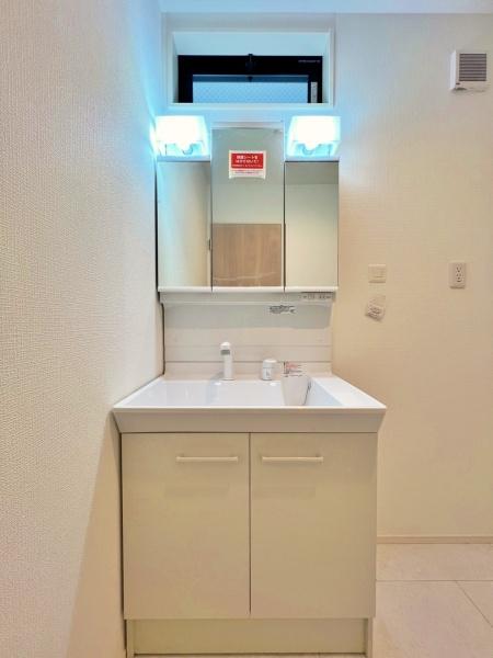 【1号棟】港北区新築戸建2台駐車可パントリー