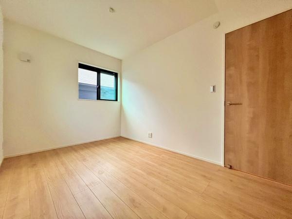 【1号棟】港北区新築戸建2台駐車可パントリー