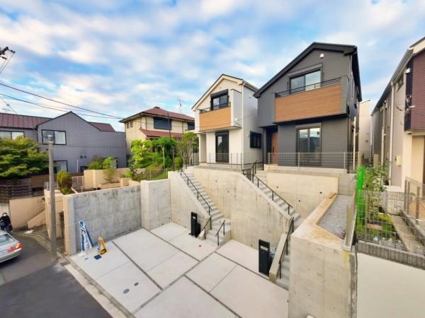 【1号棟】港北区新築戸建2台駐車可パントリー