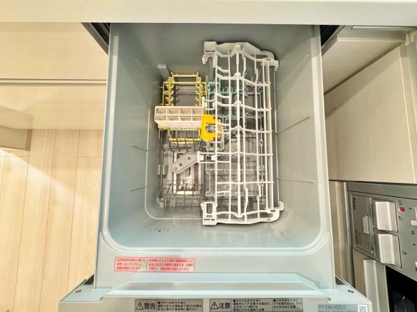 【1号棟】茅ヶ崎市新築戸建　LDK19帖　WIC　2台駐車可