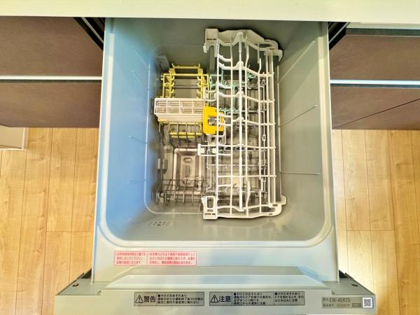 【2号棟】茅ヶ崎市新築戸建　LDK20帖　WIC　2台駐車可