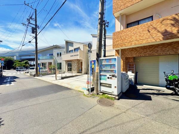 【2号棟】茅ヶ崎市新築戸建　LDK20帖　WIC　2台駐車可