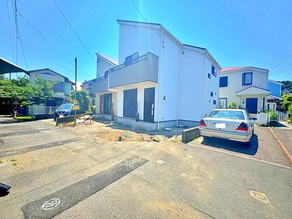 【1号棟】逗子市新築戸建駅徒10分WICロフト
