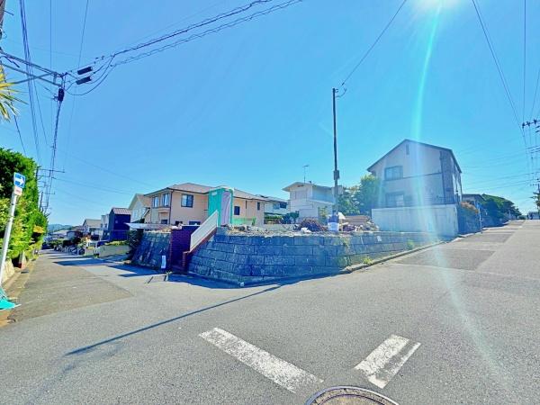 逗子市新築戸建　LDK23帖　ビルトイン車庫　ルーバル