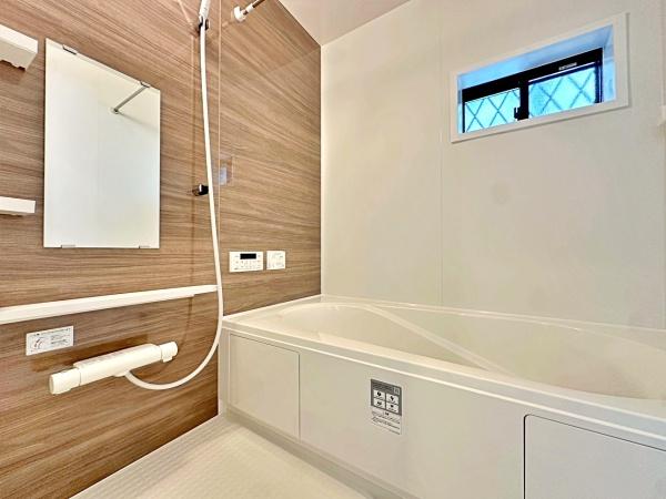 【1号棟】逗子市新築戸建　納戸　南面バルコニー