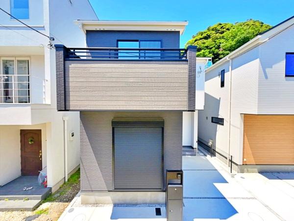 【1号棟】逗子市新築戸建　納戸　南面バルコニー