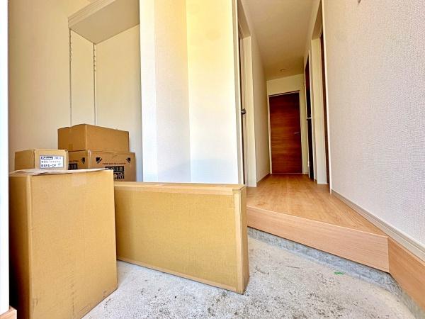 【2号棟】逗子市新築戸建　納戸　南面バルコニー