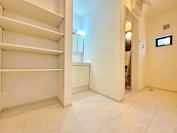 【2号棟】逗子市新築戸建WICSIC駅徒5分
