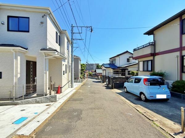 【1号棟】藤沢市新築戸建　LDK18帖　南面バルコニー