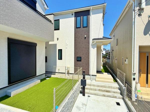 【3号棟】藤沢市新築戸建　リビング階段　南面バルコニー