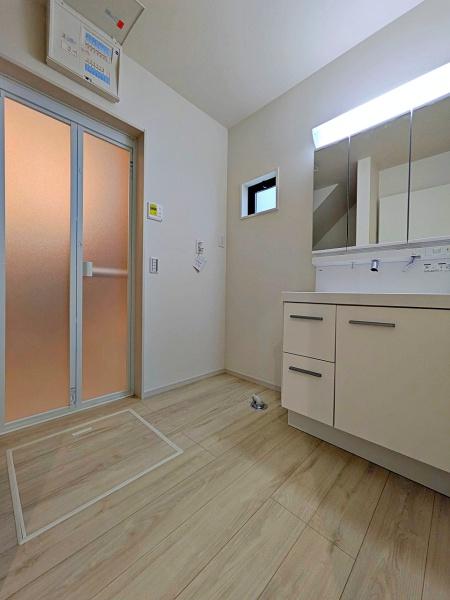 【1号棟】相模原市南区新築戸建　床暖房　2台駐車可