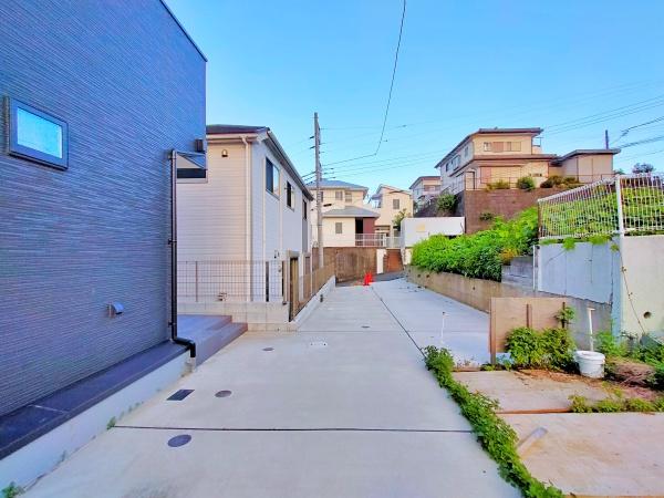 町田市上小山田町の中古一戸建て