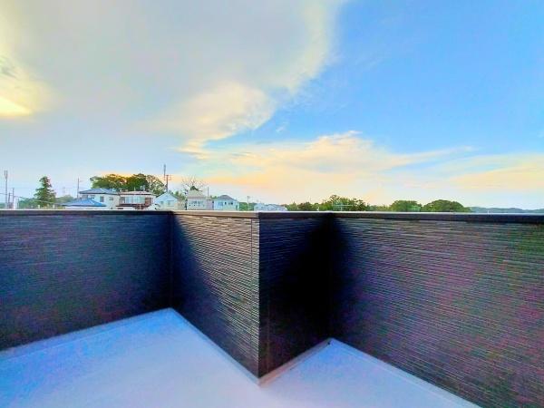 町田市上小山田町の中古一戸建て