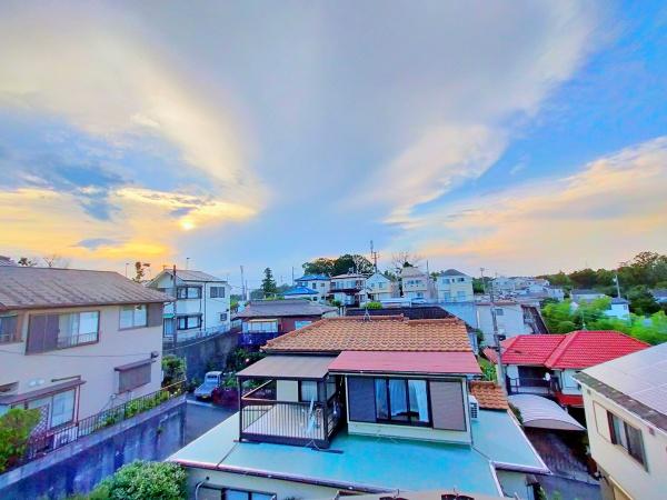 町田市上小山田町の中古一戸建て