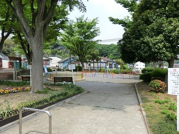 横浜市栄区公田町の中古一戸建て(公田中谷公園)