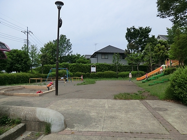 横浜市都筑区牛久保町の中古一戸建て(牛久保のぞみがおか公園)