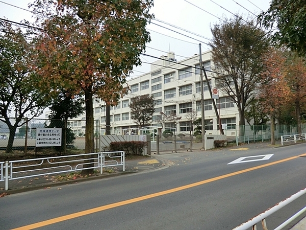 横浜市緑区三保町の中古一戸建て(横浜市立上白根中学校)
