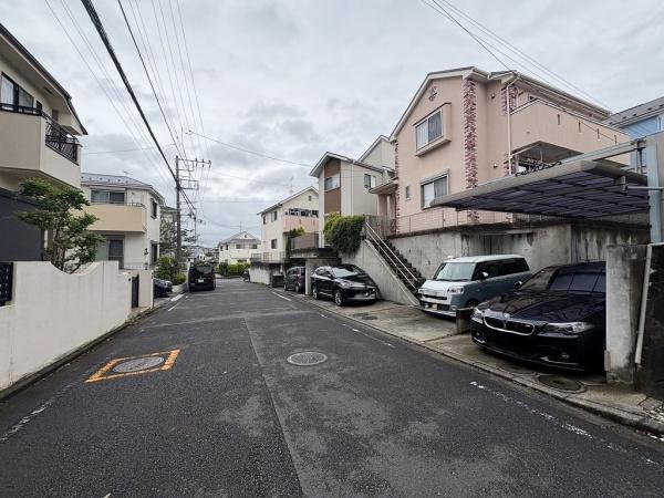 横浜市神奈川区菅田町の中古一戸建て