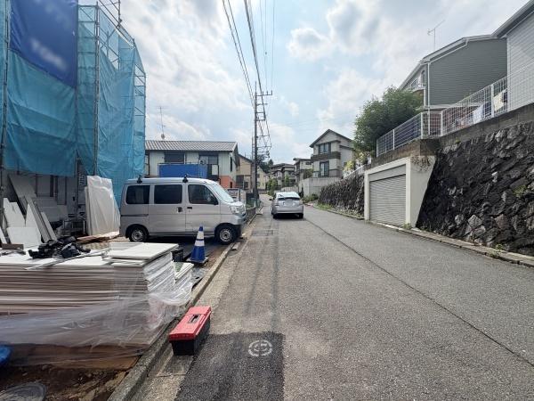 【1号棟】町田市新築戸建カースぺ3台床暖和室