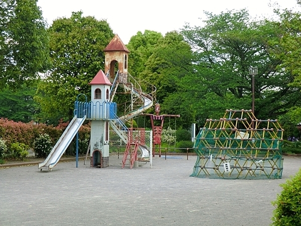 藤沢市長後の土地(やぶね公園)