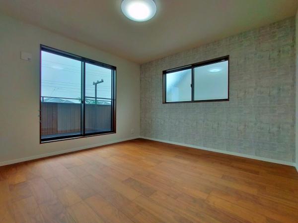 町田市新築戸建　LDK22帖　和室　WIC　SIC