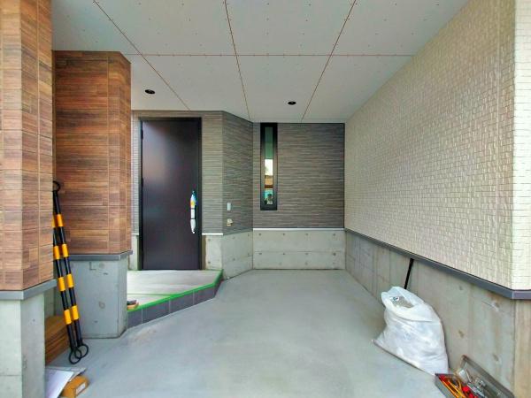 【A号棟】鶴見区新築戸建　ビルトイン車庫　都市ガス