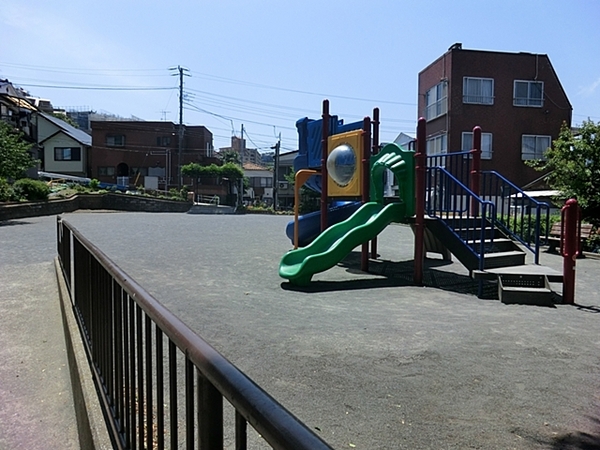 横浜市南区唐沢の中古一戸建て(八幡公園)