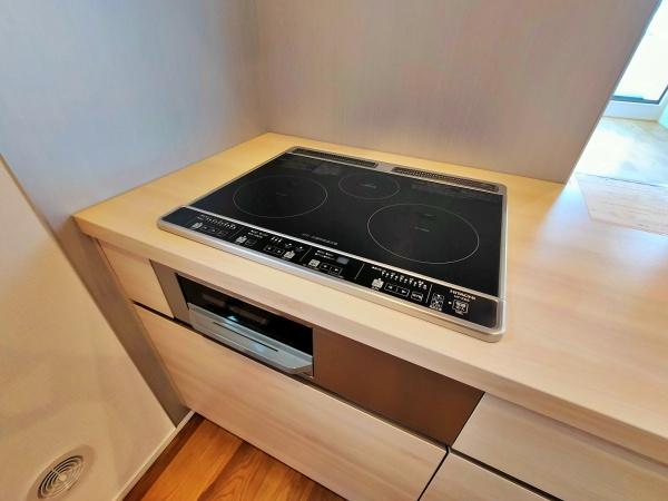 鎌倉市七里ガ浜2丁目の中古一戸建て(キッチン)