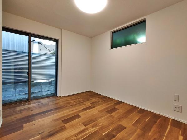 鎌倉市七里ガ浜2丁目の中古一戸建て(洋室)