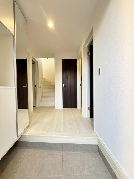 【1号棟】宮前区新築戸建　南面バルコニー　納戸