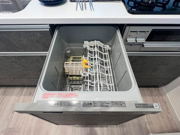 野毛山公園三和プラザ【 WIC リフォーム】(キッチン)